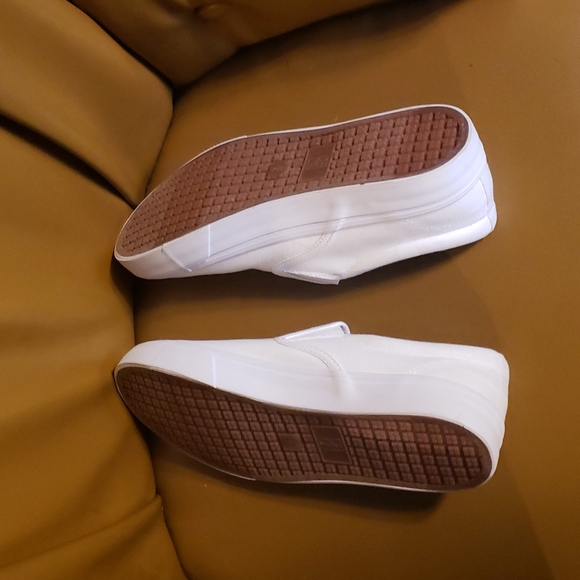 Hand painted slip on shoes - Picture 3 of 3